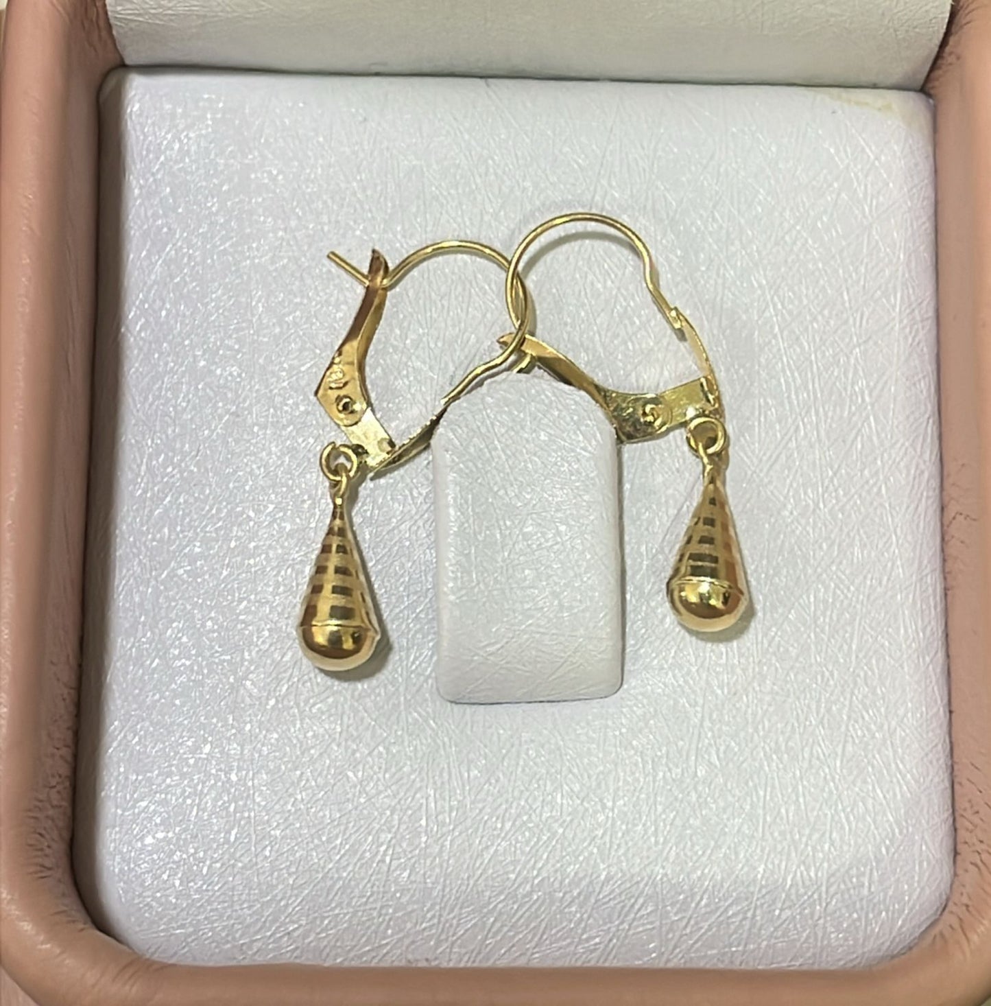 Aretes Lagrima