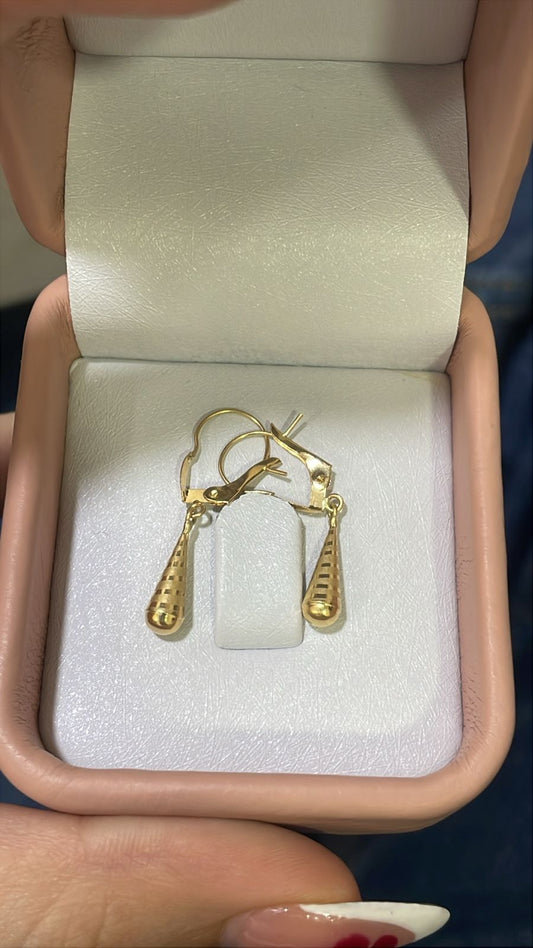Aretes Lagrima