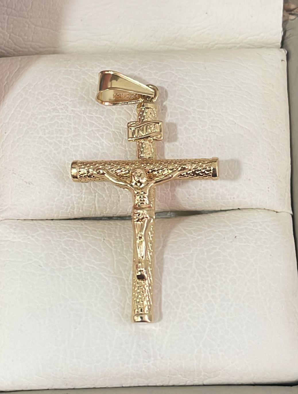 Dije Cruz Con Cristo