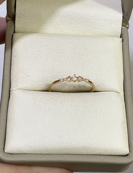 Anillo 5 Zircones